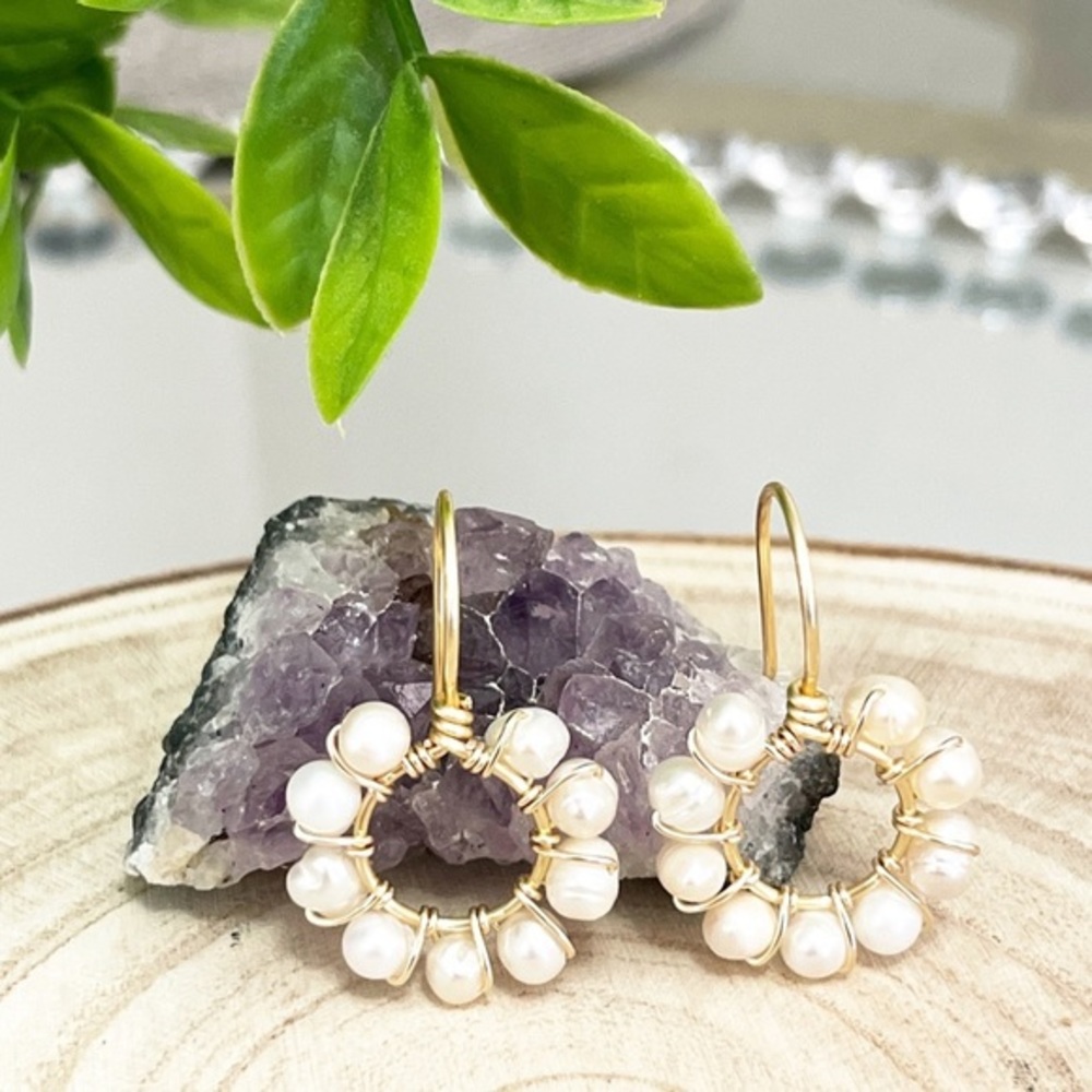 ✨🎁 Artisan pearl earrings 🌸✨